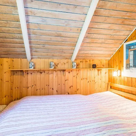 Holiday Henne Xxxiii Feriehus *